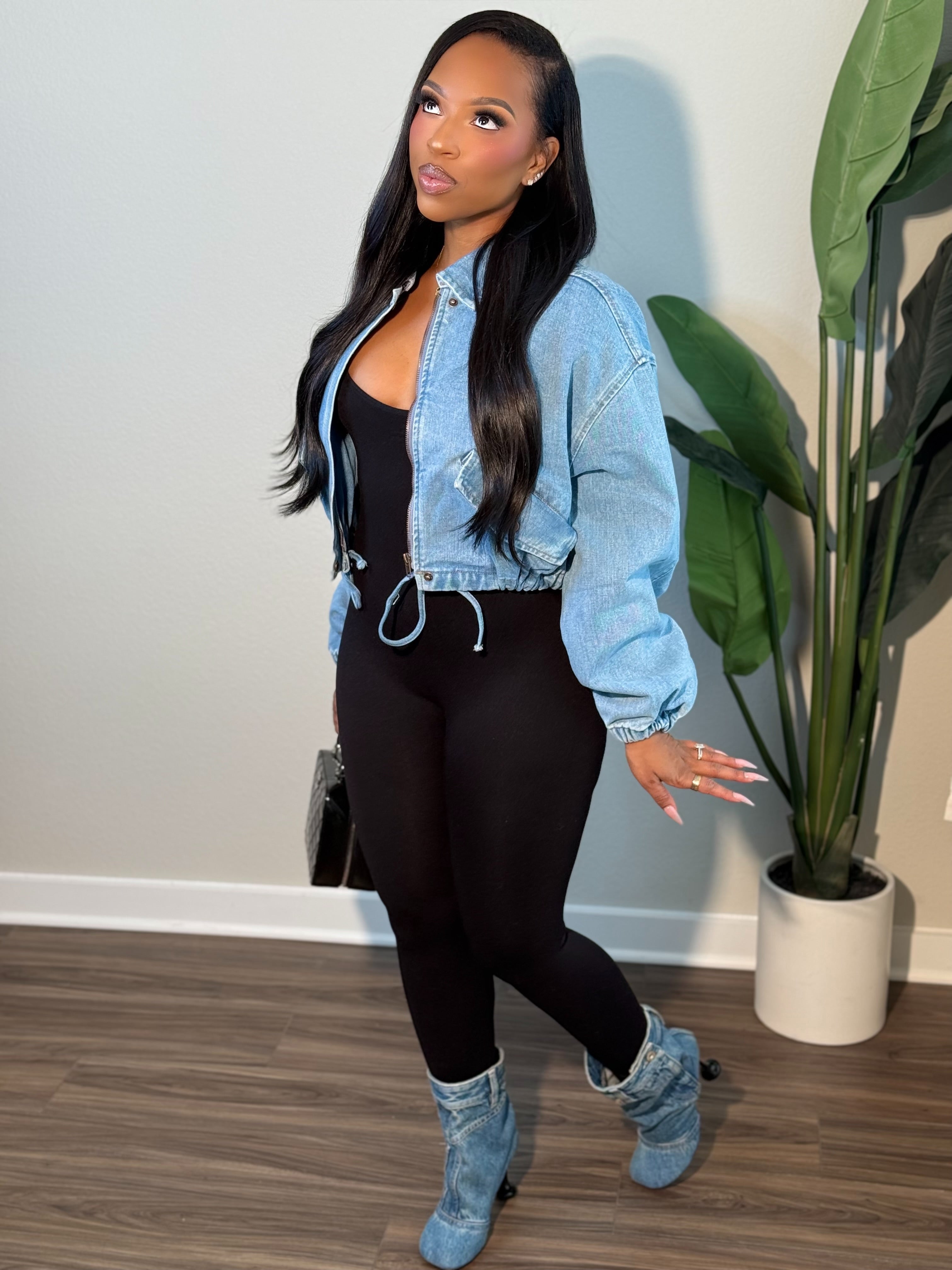 Bri Crop Denin Jacket (Light Blue)