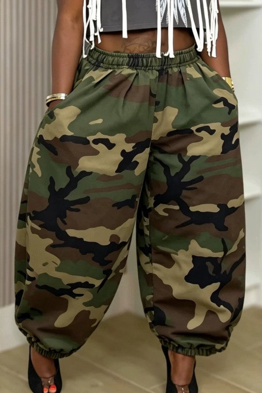 CAMO BALLOON JOGGER PANTS